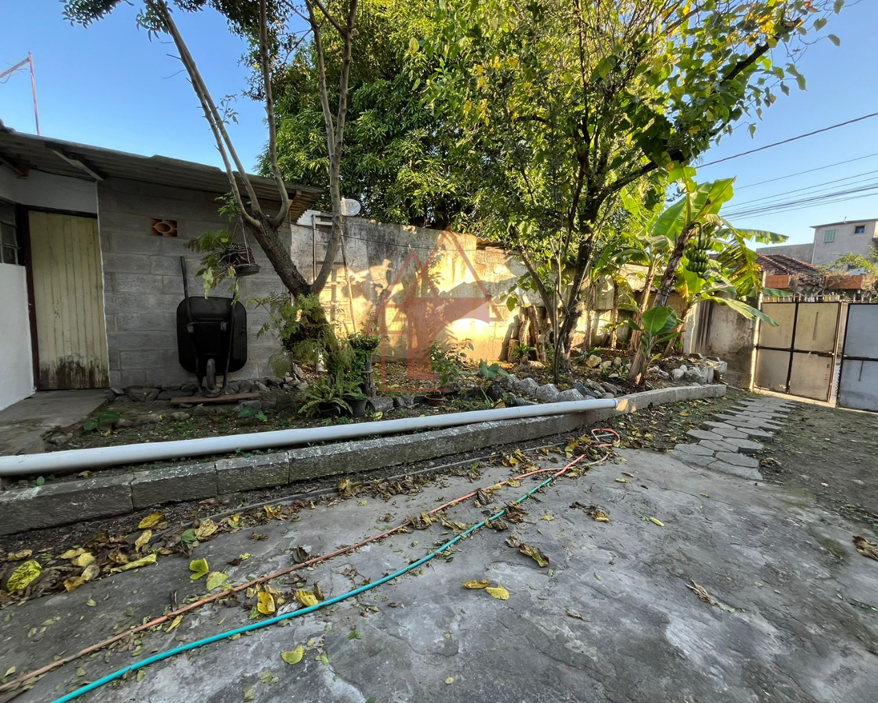 Imagem Terreno à Venda, 417 m²em Vila Caraguata - Cubatão Imagem Terreno à Venda, 417 m²em Vila Caraguata - Cubatão