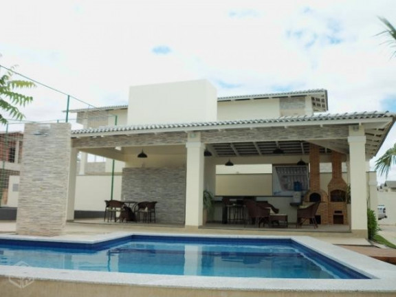 Imagem Casa de Condomínio com 4 Quartos à Venda, 206 m² em Centro - Eusébio