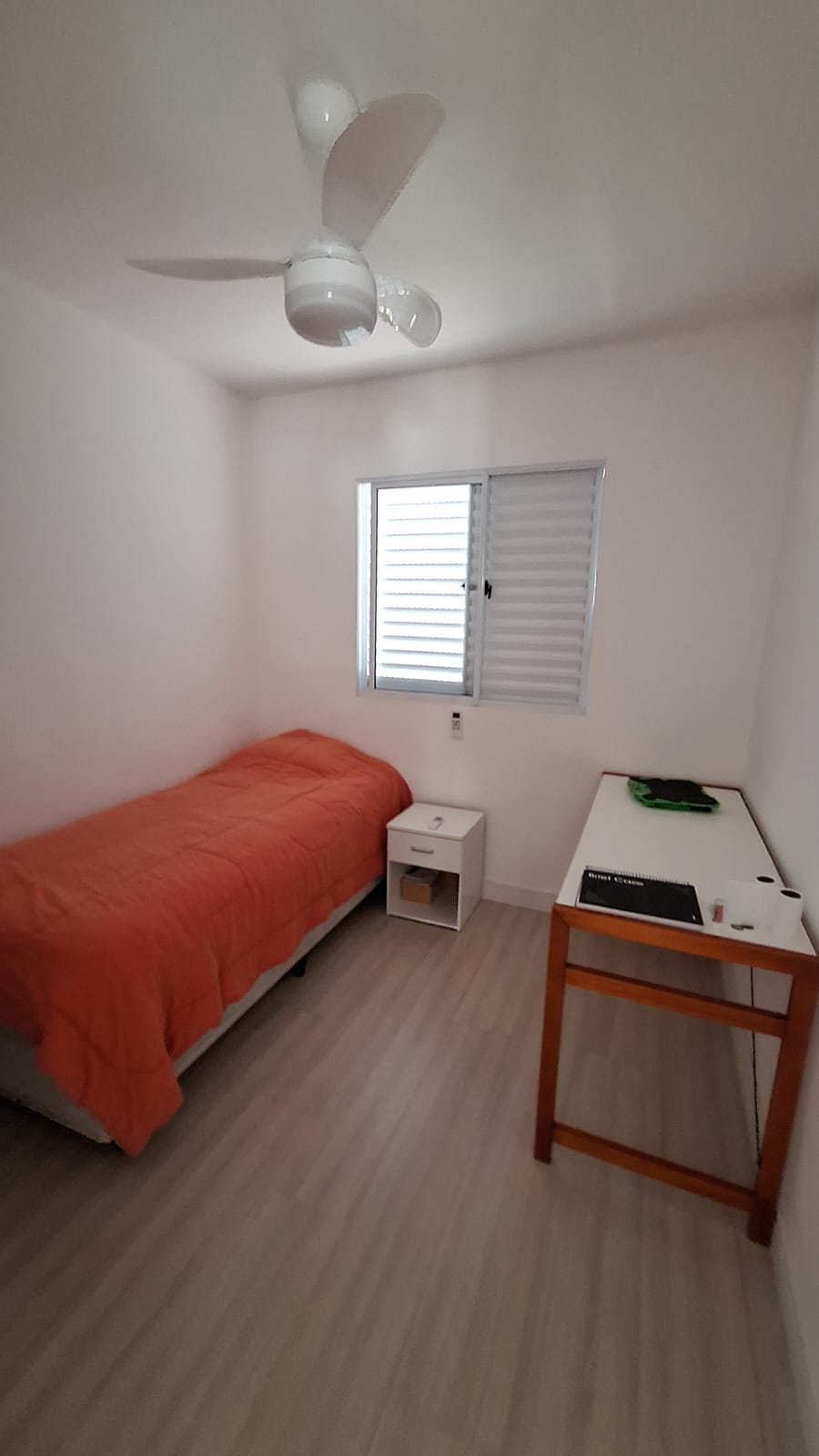 Imagem Casa com 2 Quartos à Venda, 44 m²em Vila São Benedito - Pindamonhangaba