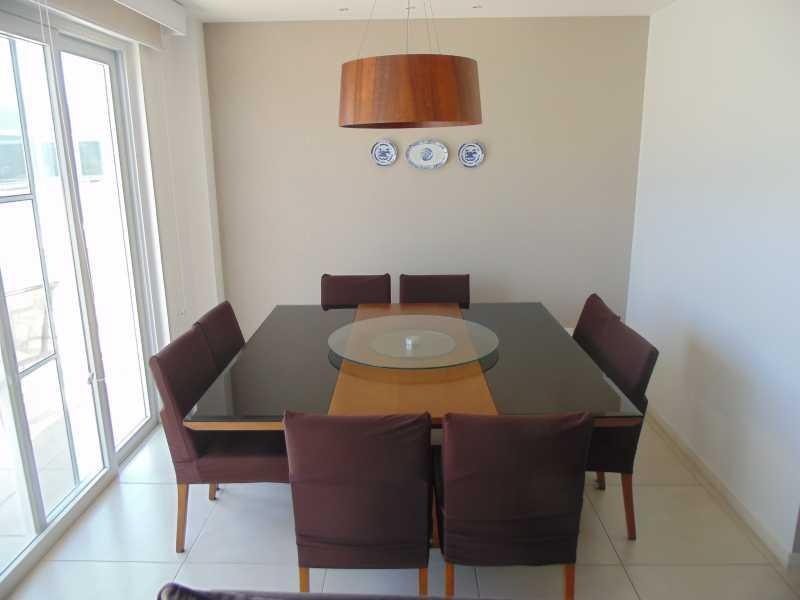Imagem Cobertura com 4 Quartos à Venda, 299 m²em Piratininga - Niterói Imagem Cobertura com 4 Quartos à Venda, 299 m²em Piratininga - Niterói