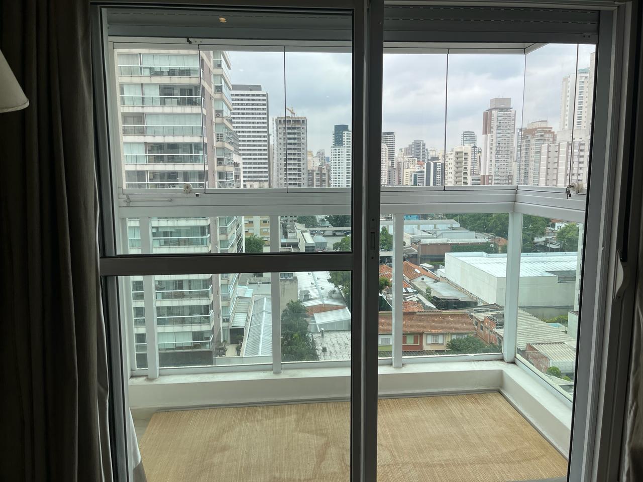 Imagem Apartamento com 3 Quartos para Alugar, 210 m²em Vila Olímpia - São Paulo Imagem Apartamento com 3 Quartos para Alugar, 210 m²em Vila Olímpia - São Paulo