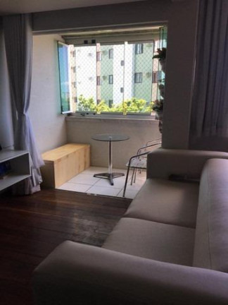 Imagem Apartamento com 3 Quartos à Venda, 83 m² em Encruzilhada - Recife