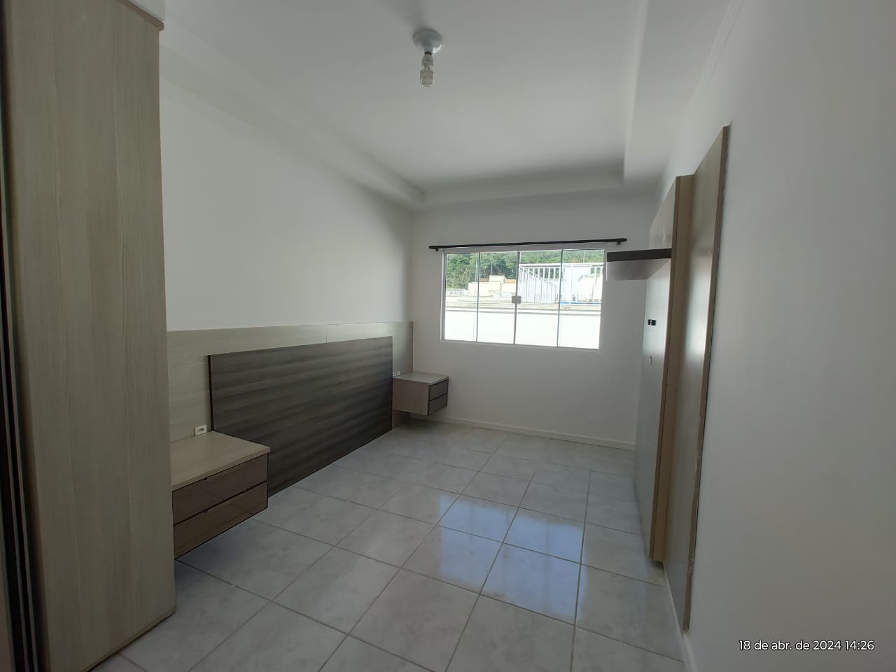 Imagem Apartamento com 2 Quartos para Alugar, 55 m²em Nova Esperança - Balneário Camboriú
