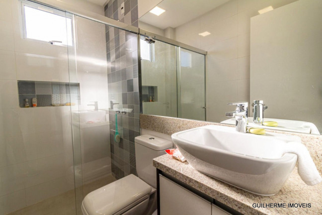 Imagem Apartamento com 3 Quartos à Venda, 90 m² em Meia Praia - Itapema