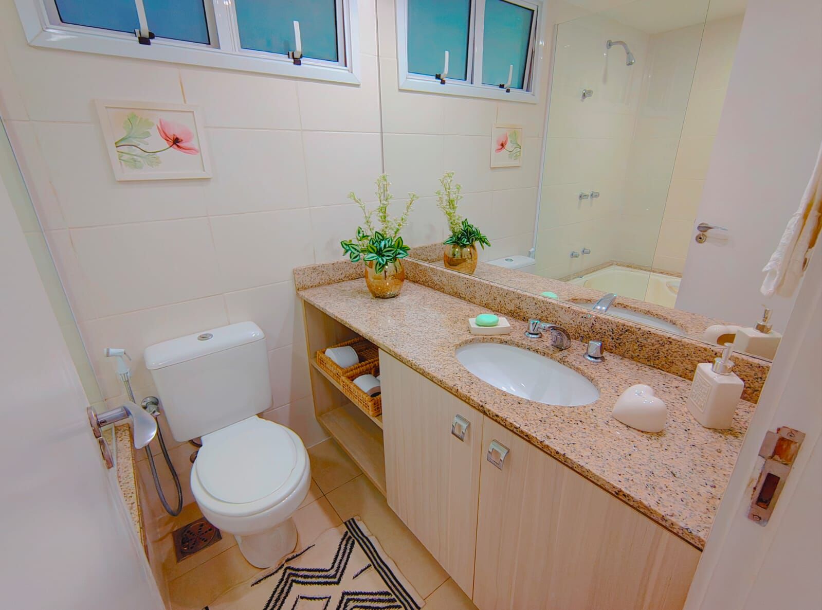 Imagem Apartamento com 3 Quartos à Venda, 120 m² em Freguesia (Jacarepaguá) - Rio de Janeiro Imagem Apartamento com 3 Quartos à Venda, 120 m² em Freguesia (Jacarepaguá) - Rio de Janeiro