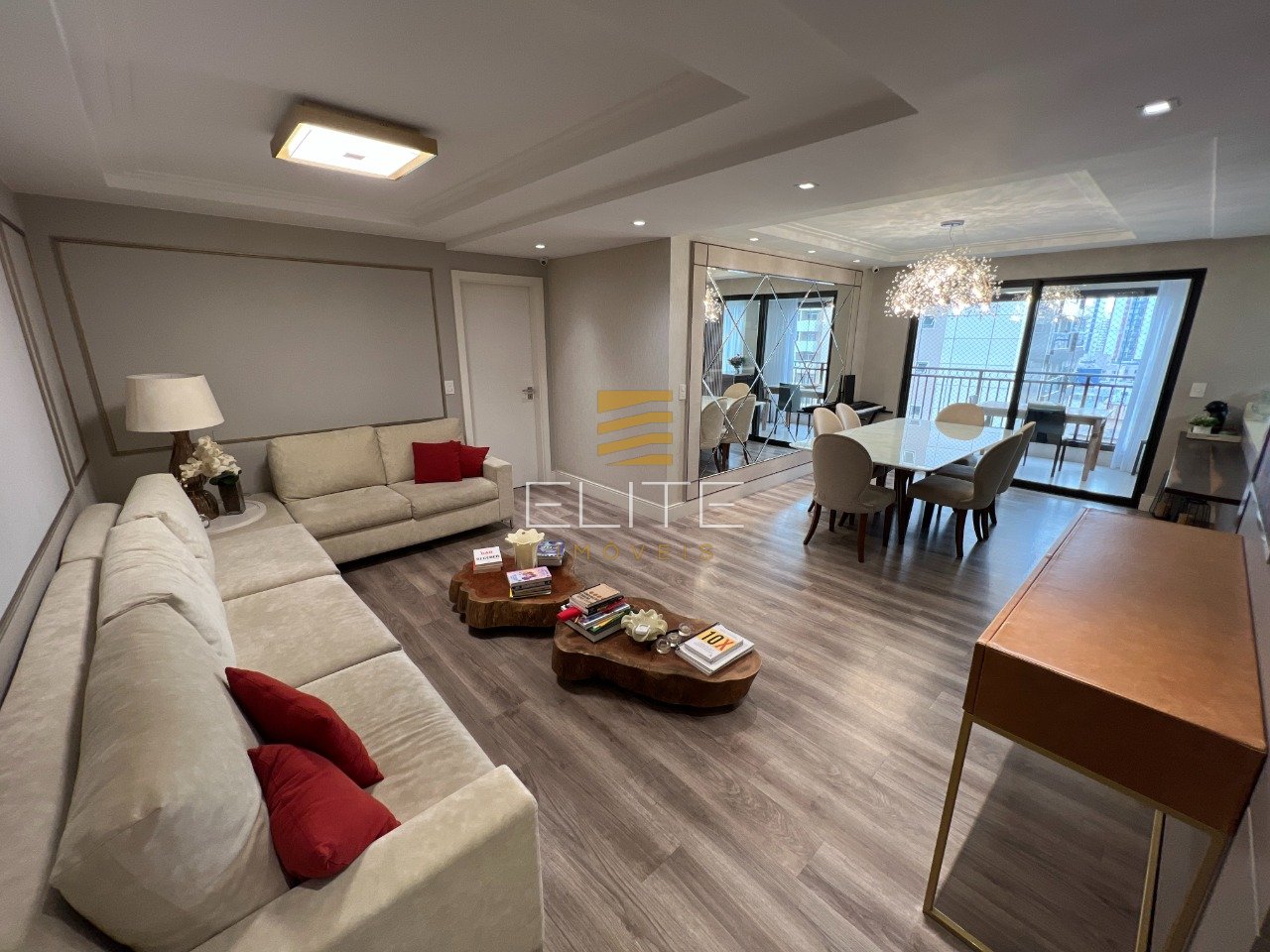 Imagem Apartamento com 3 Quartos à Venda, 140 m²em Campinas - São José