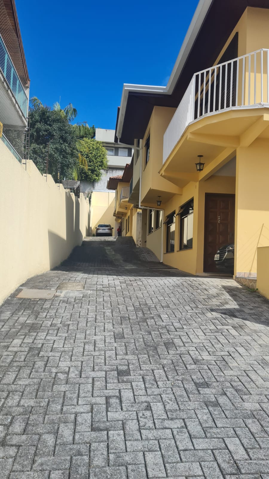 Imagem Sobrado com 4 Quartos à Venda, 160 m² em Boa Vista - Curitiba
