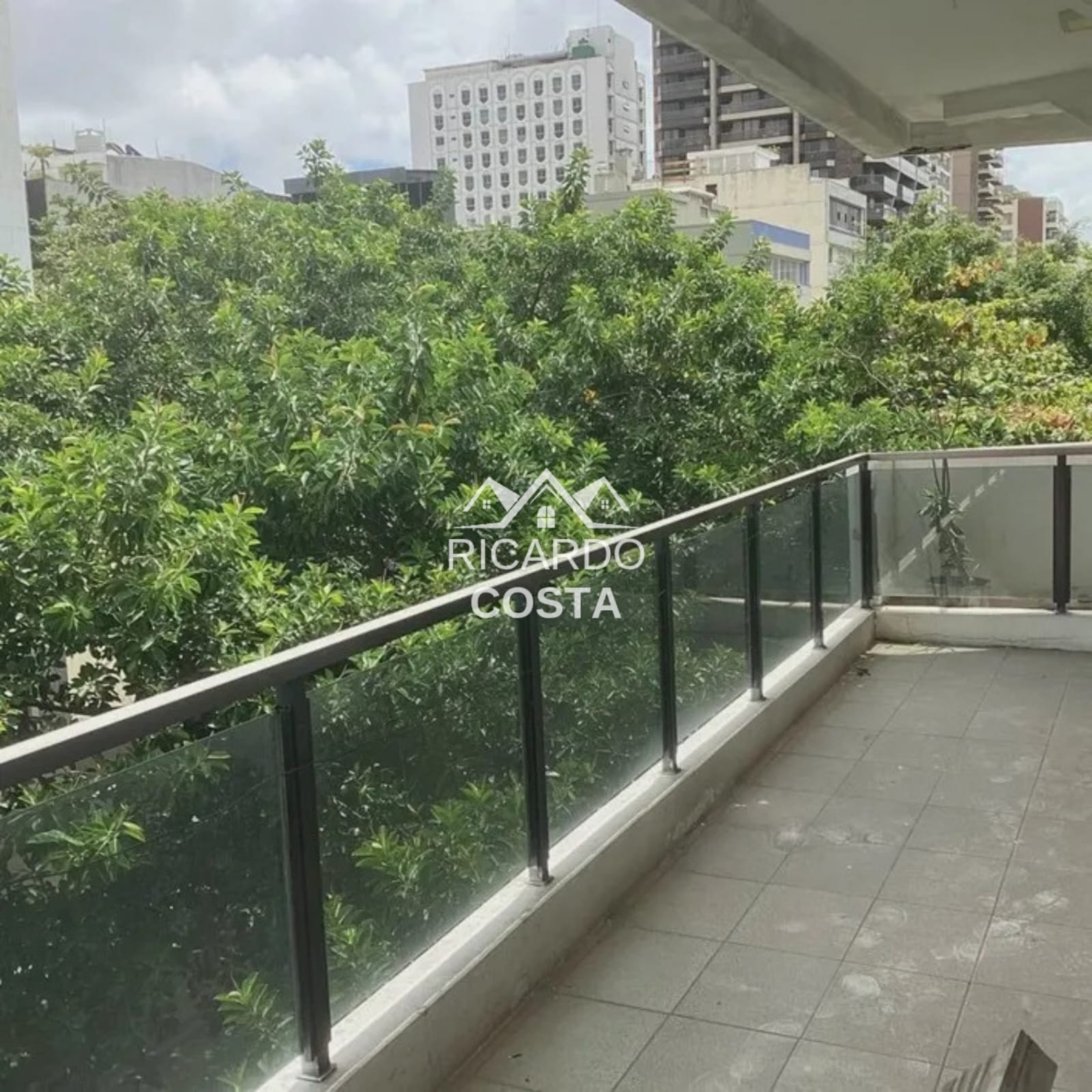Apartamento com 2 Quartos à Venda ou Locação, 180 m² em Ipanema - Rio de Janeiro