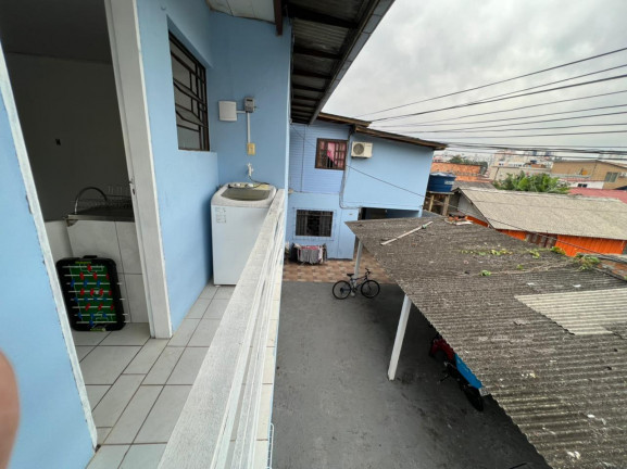 Imagem Kitnet com 12 Quartos à Venda, 432 m² em Capoeiras - Florianópolis