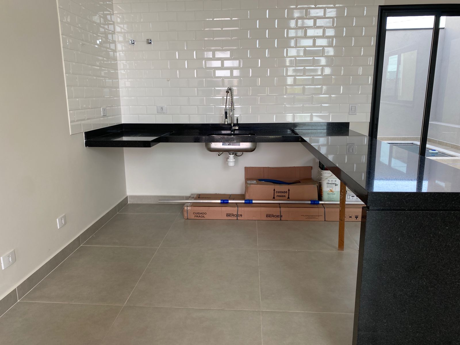 Imagem Casa de Condomínio com 3 Quartos à Venda, 152 m²em Loteamento Floresta - São José dos Campos