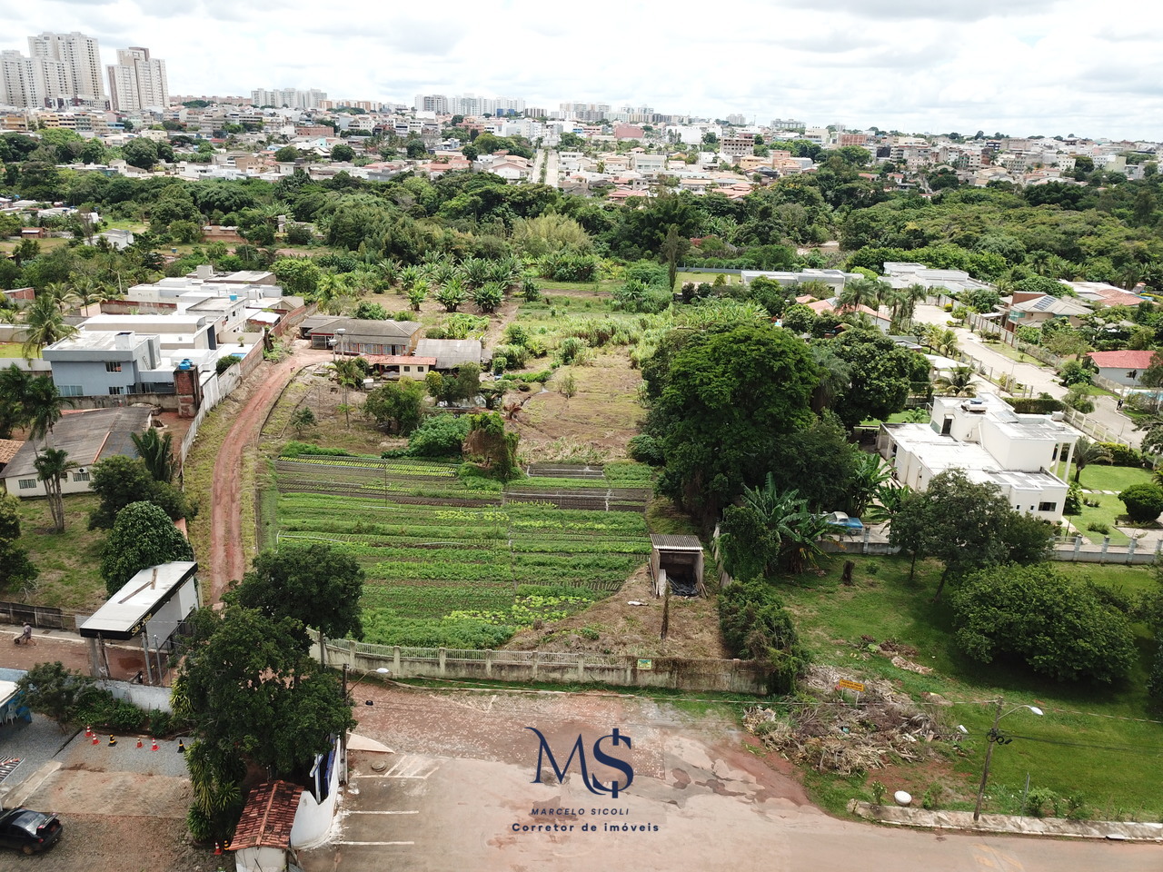 Imagem Fazenda à Venda, 2 m²em Park Way - Brasília Imagem Fazenda à Venda, 2 m²em Park Way - Brasília