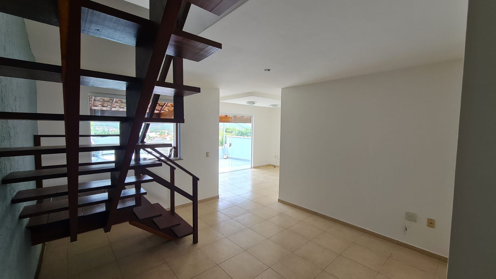 Imagem Casa com 3 Quartos à Venda, 250 m²em Serra Grande - Niterói