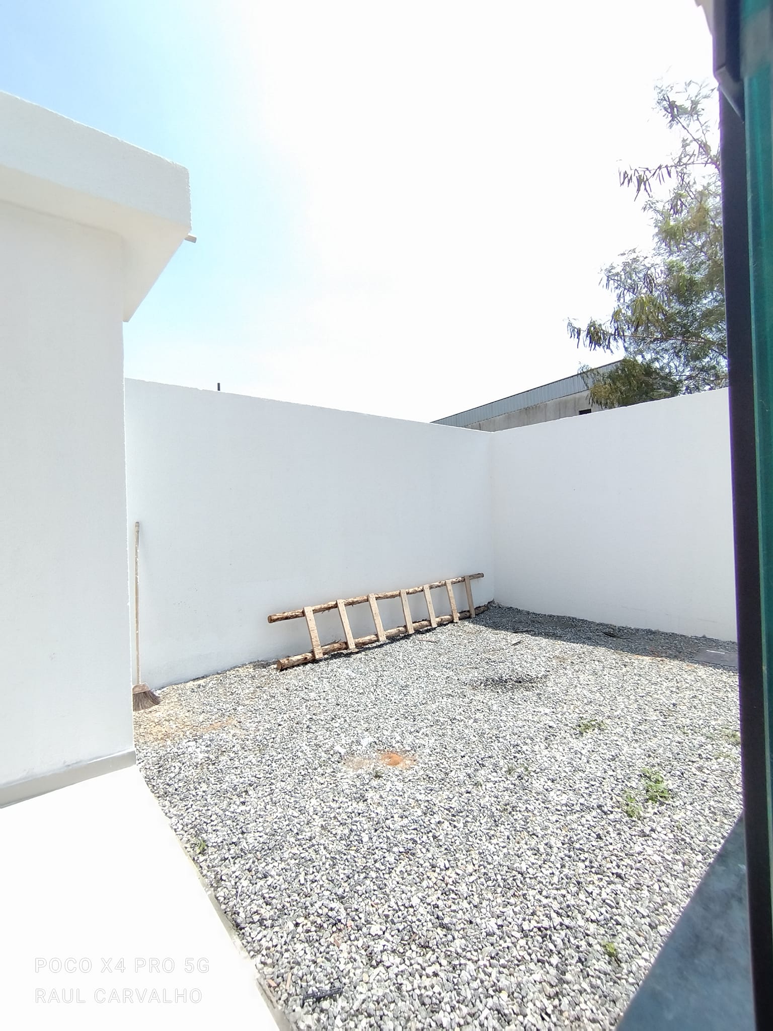 Imagem Casa com 2 Quartos à Venda, 100 m²em Santa Cruz - Rio de Janeiro Imagem Casa com 2 Quartos à Venda, 100 m²em Santa Cruz - Rio de Janeiro