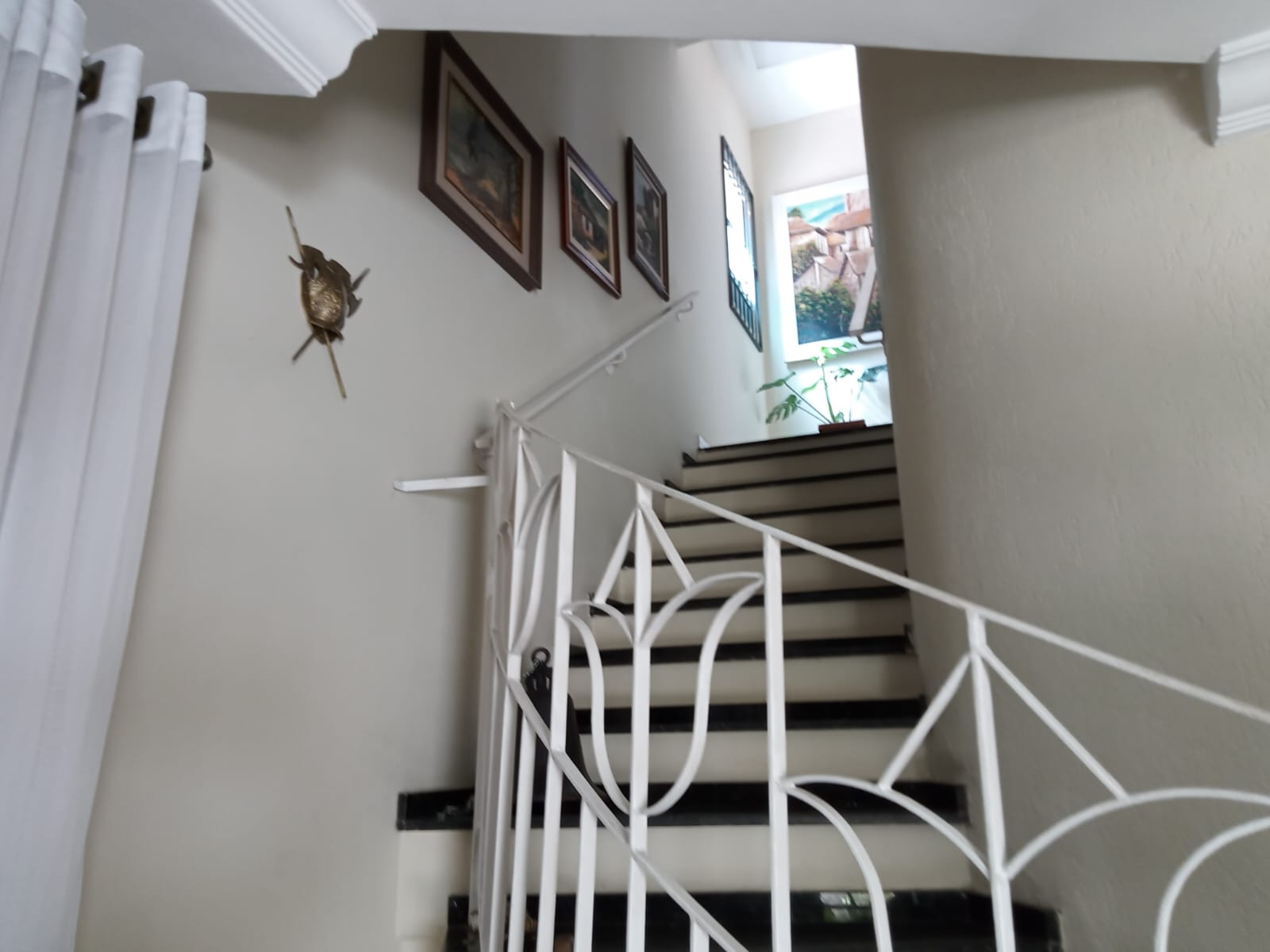 Imagem Sobrado com 3 Quartos à Venda, 260 m²em Jardim Paulista - Mogi das Cruzes