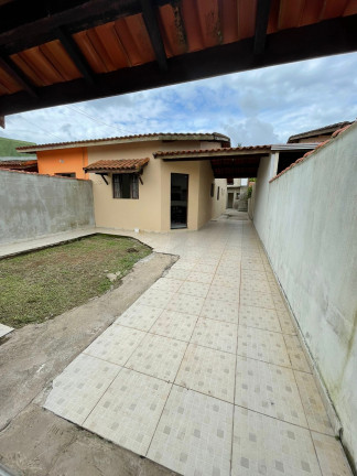 Casa com 2 Quartos à Venda, 132 m² em Jd. Regina - Itanhaém