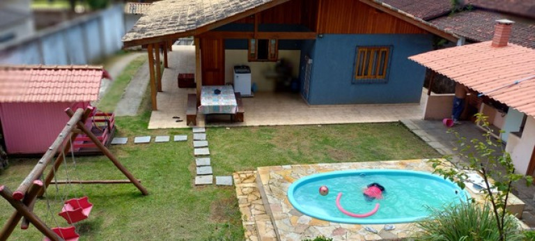 Imagem Casa de Condomínio com 2 Quartos à Venda, 80 m² em Albuquerque - Teresópolis