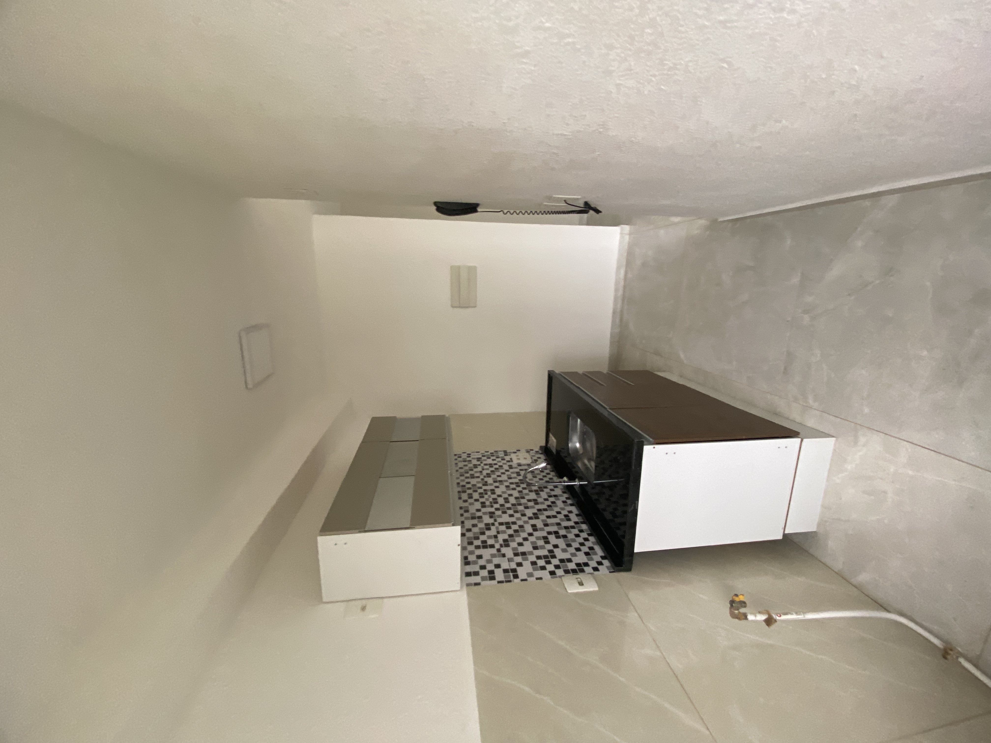 Imagem Apartamento com 2 Quartos à Venda, 40 m² em Realengo - Rio de Janeiro