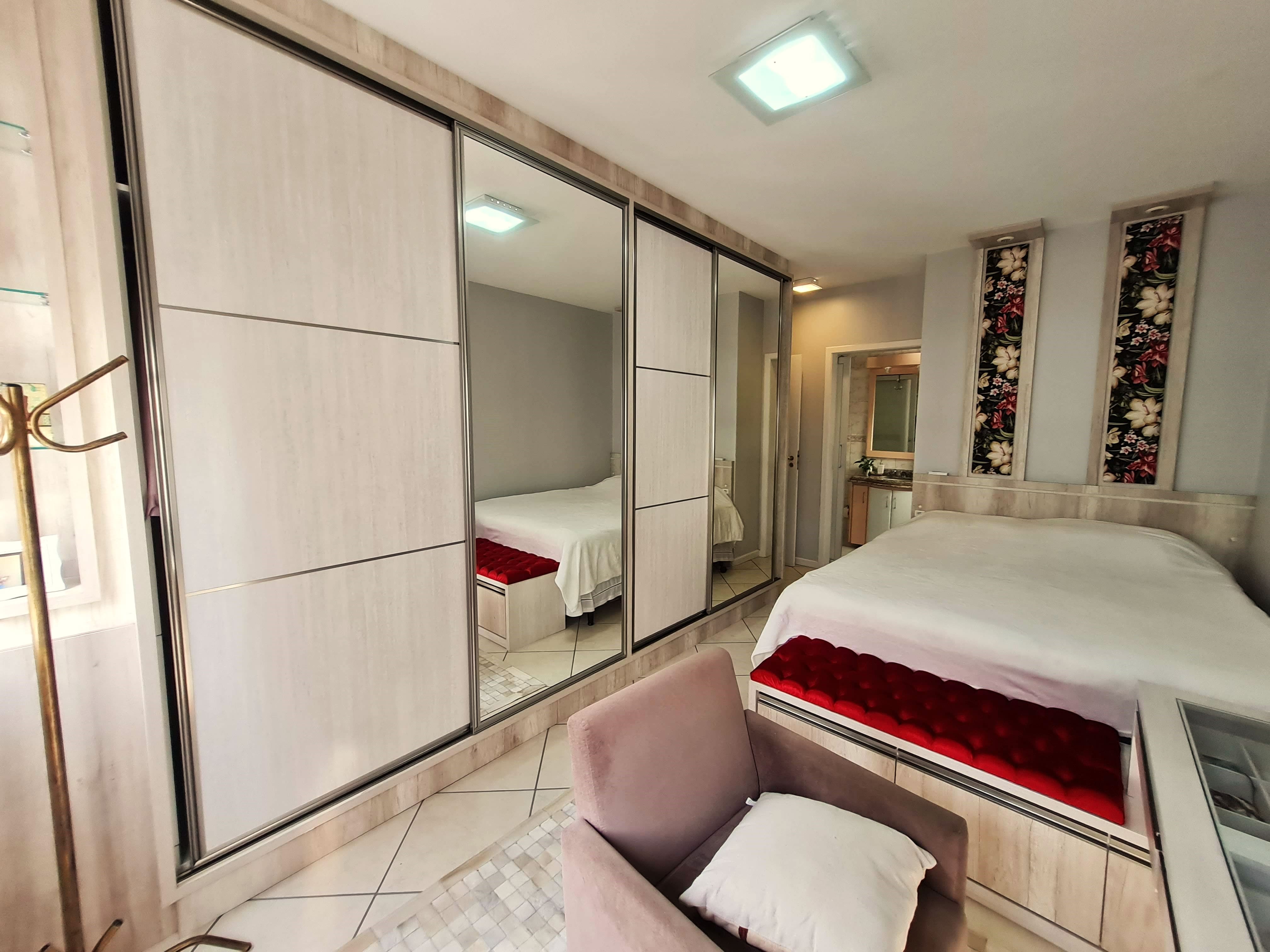 Apartamento com 3 Quartos à Venda, 148 m²em Centro - Criciúma