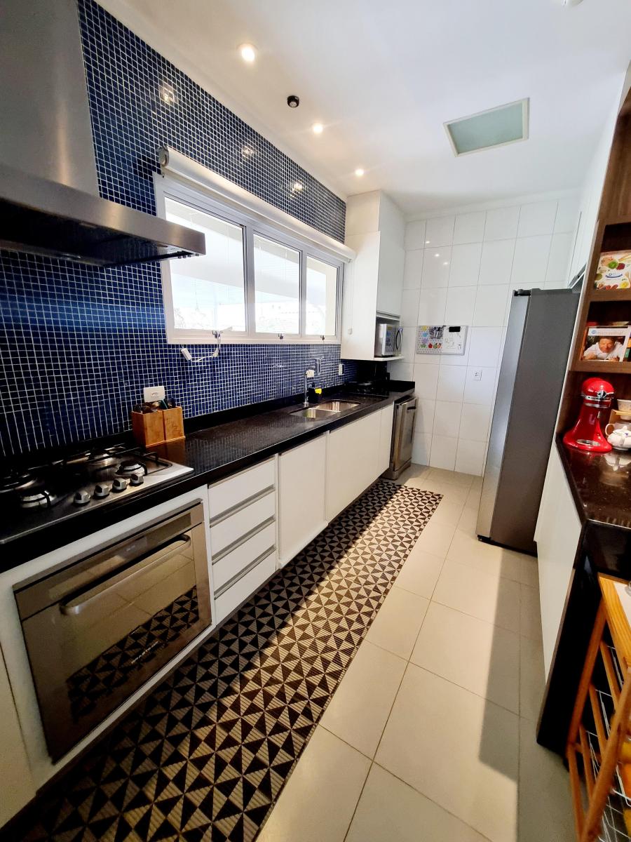 Imagem Casa de Condomínio com 3 Quartos à Venda, 338 m² em Chácara Monte Alegre - São Paulo