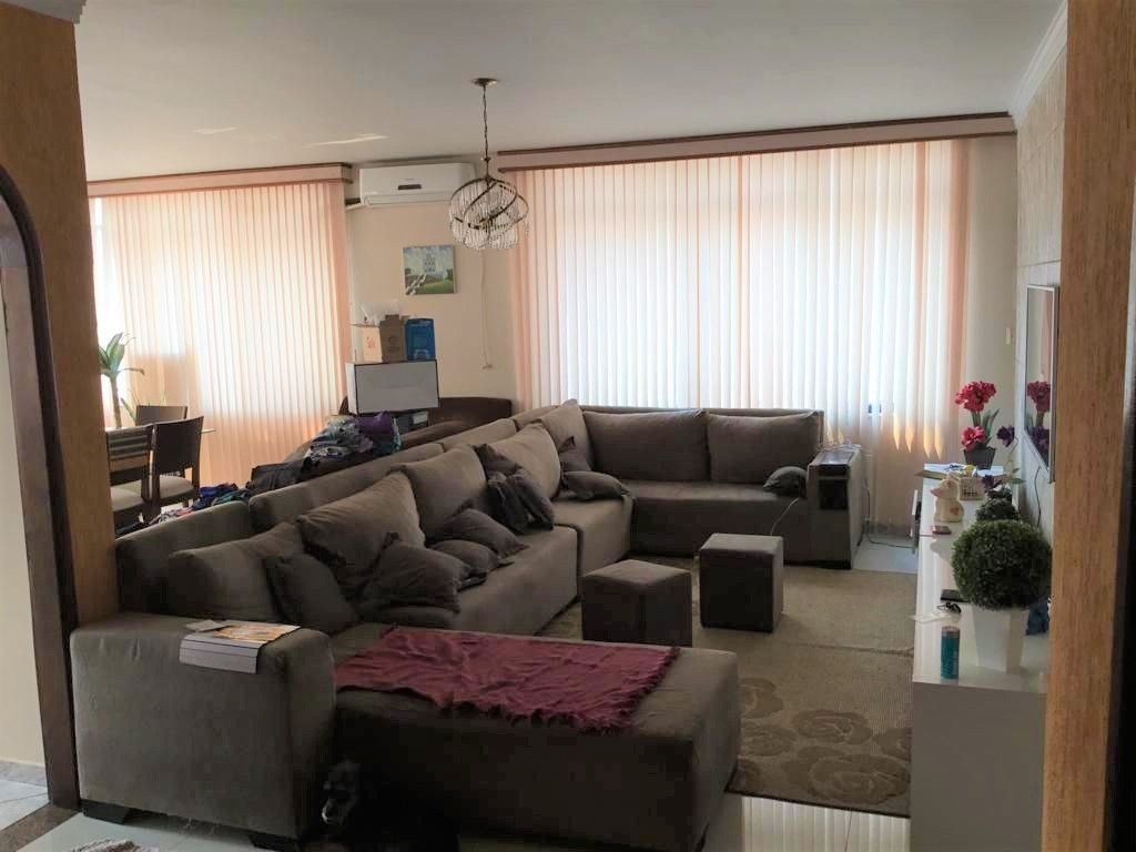 Imagem Apartamento com 4 Quartos à Venda, 266 m²em Setor Central - Goiânia