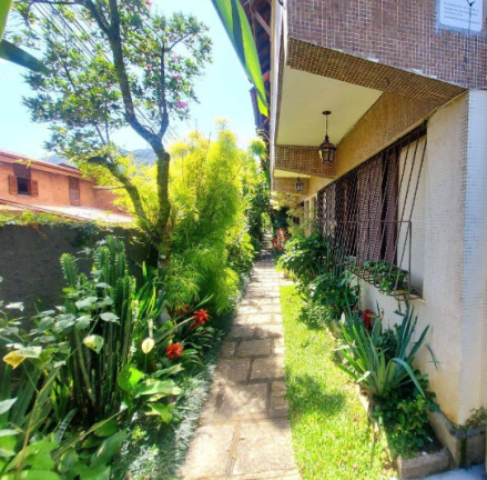Imagem Casa de Condomínio com 3 Quartos à Venda, 70 m² em Alto - Teresópolis
