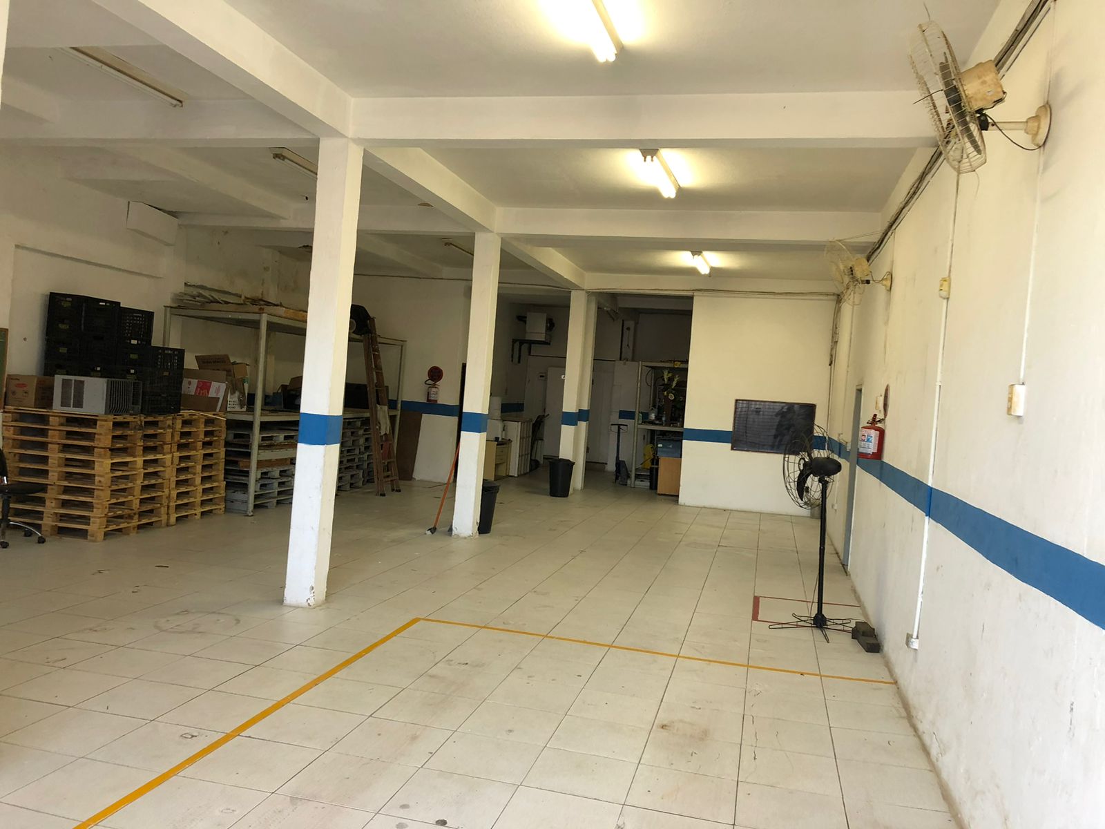 Imagem Galpão para Alugar, 300 m² em Afogados - Recife Imagem Galpão para Alugar, 300 m² em Afogados - Recife