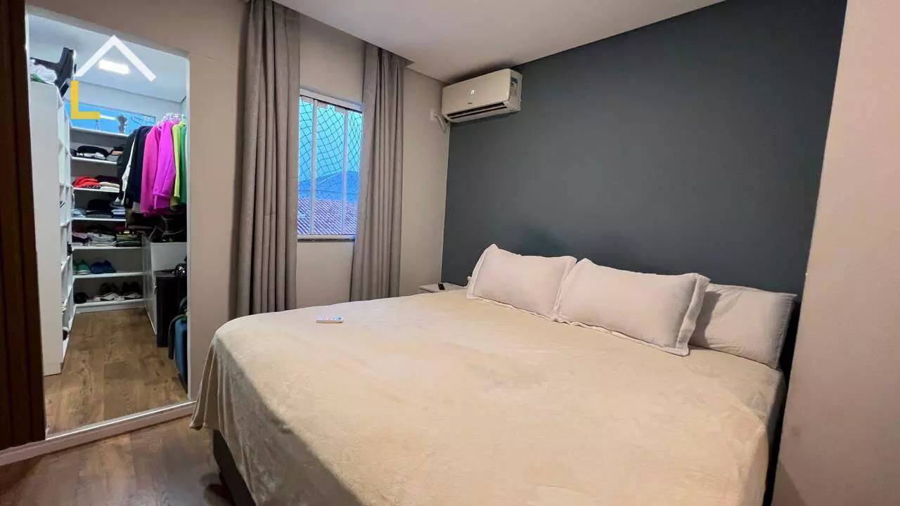 Imagem Casa com 2 Quartos à Venda, 62 m²em Vila Nova - Joinville