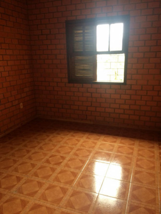 Imagem Casa com 3 Quartos à Venda, em Operária Nova - Criciúma Imagem Casa com 3 Quartos à Venda, em Operária Nova - Criciúma