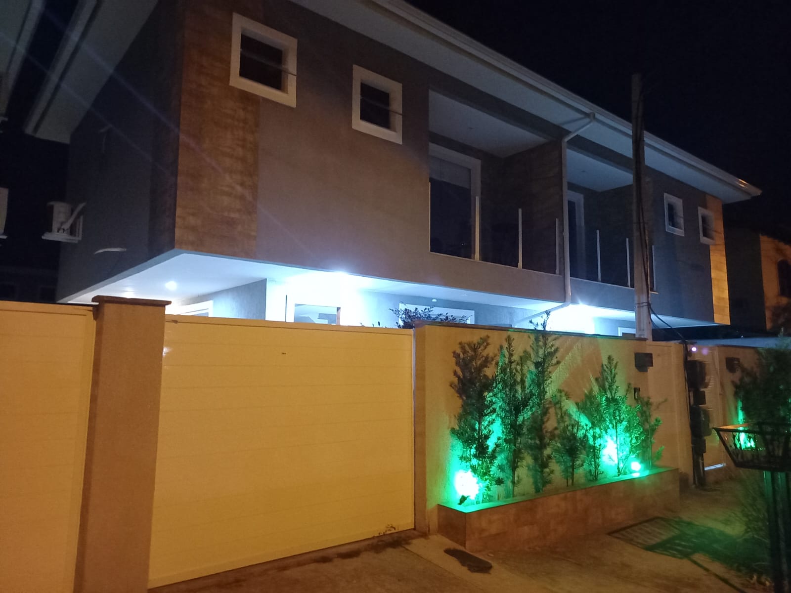 Imagem Casa com 3 Quartos à Venda, 110 m²em Piratininga - Niterói