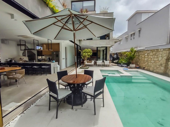 Imagem Casa de Condomínio com 6 Quartos à Venda,  em Riviera - Bertioga