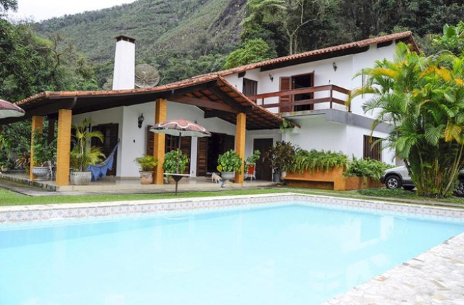 Imagem Casa de Condomínio com 5 Quartos à Venda, 300 m² em Cruzeiro - Teresópolis
