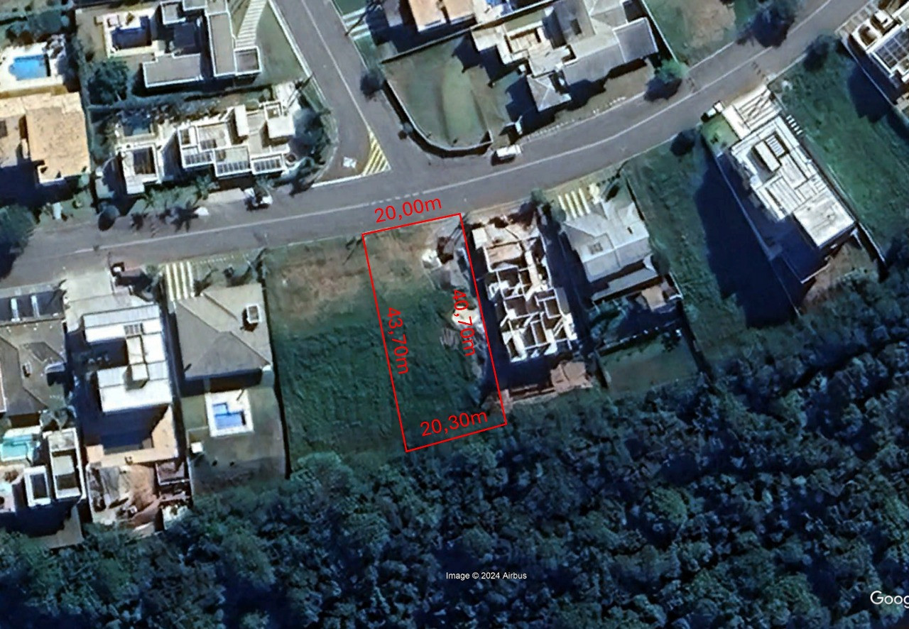 Terreno em Condomínio à Venda, 841 m² em Condomínio Serra da Estrela - Atibaia