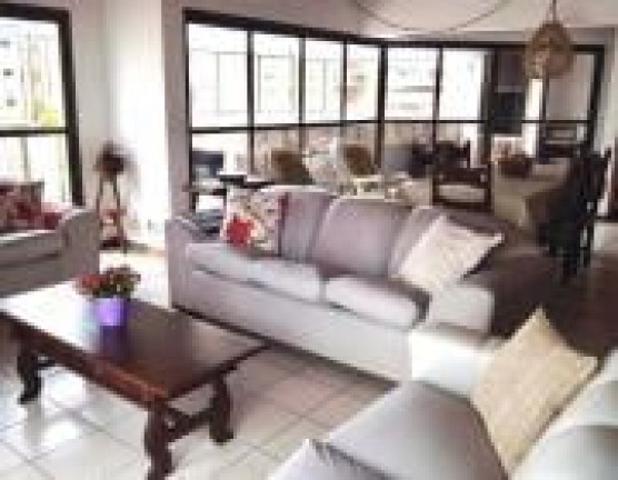Imagem Cobertura com 4 Quartos à Venda, 226 m² em Pitangueiras - Guarujá