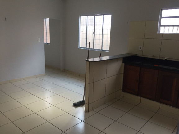 Imagem Casa com 3 Quartos para Alugar, 1 m² em COHAB Anil I - São Luís Imagem Casa com 3 Quartos para Alugar, 1 m² em COHAB Anil I - São Luís