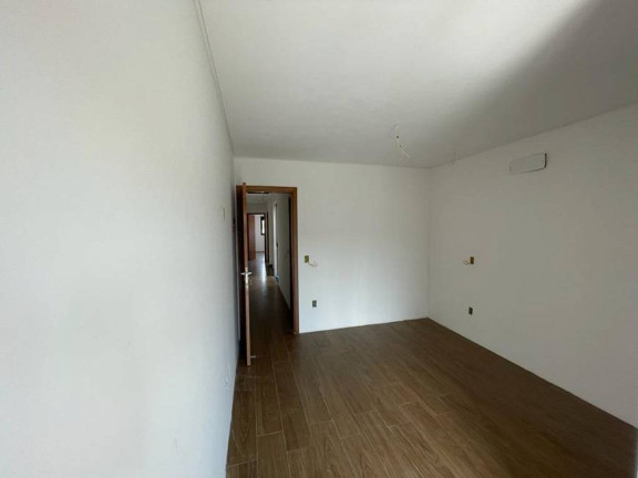 Imagem Casa com 3 Quartos à Venda, 125 m² em Jardim Regina - São Paulo Imagem Casa com 3 Quartos à Venda, 125 m² em Jardim Regina - São Paulo