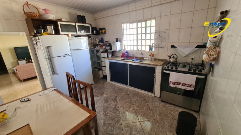 Imagem Casa com 3 Quartos à Venda, 720 m² em Setor Habitacional Arniqueira (Águas Claras) - Brasília Imagem Casa com 3 Quartos à Venda, 720 m² em Setor Habitacional Arniqueira (Águas Claras) - Brasília