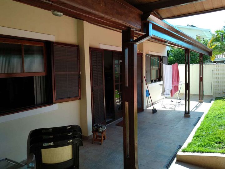 Imagem Casa com 4 Quartos à Venda, 210 m² em Jardim Das Colinas - São José Dos Campos Imagem Casa com 4 Quartos à Venda, 210 m² em Jardim Das Colinas - São José Dos Campos