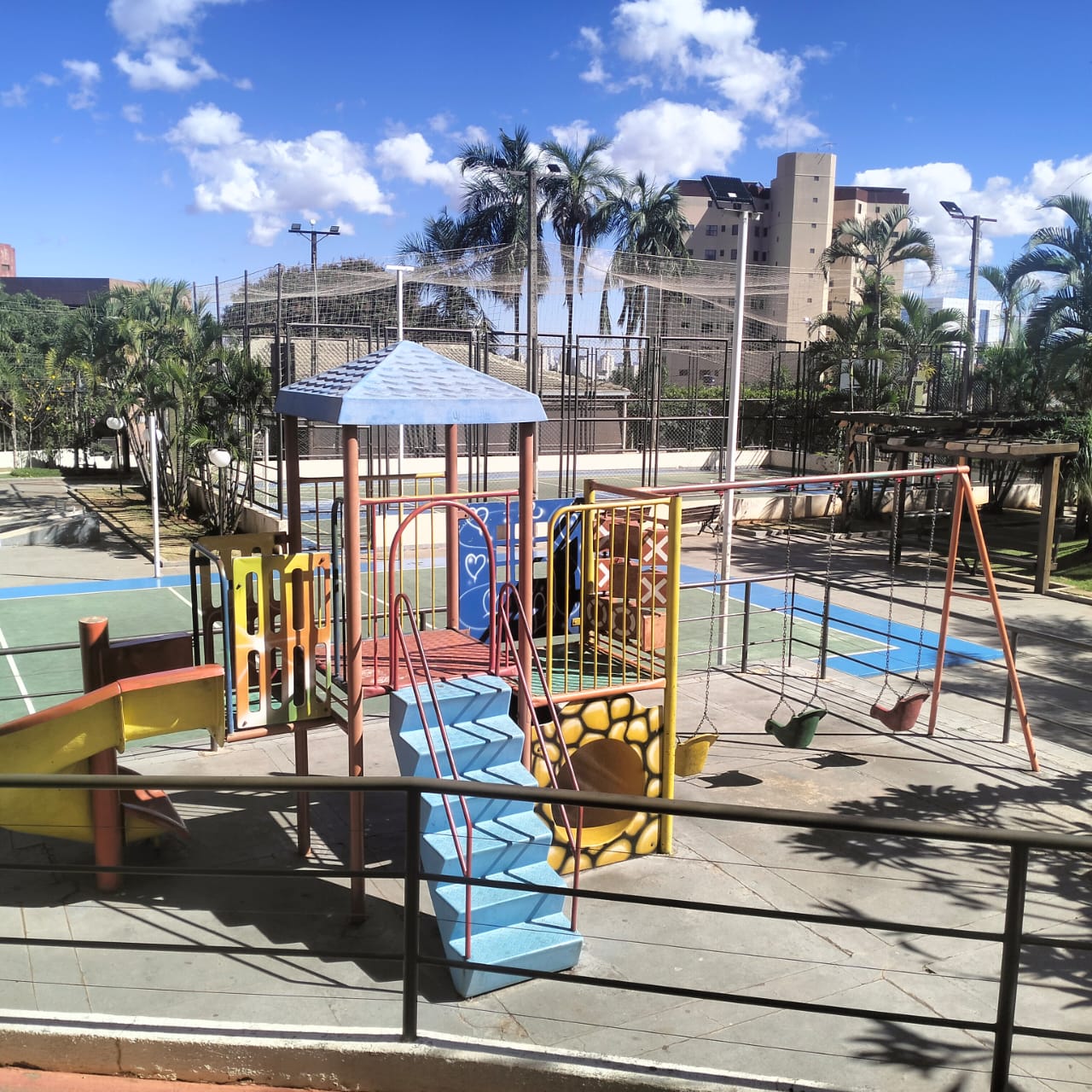 Imagem Apartamento com 3 Quartos à Venda, 88 m² em Jardim Goiás - Goiânia