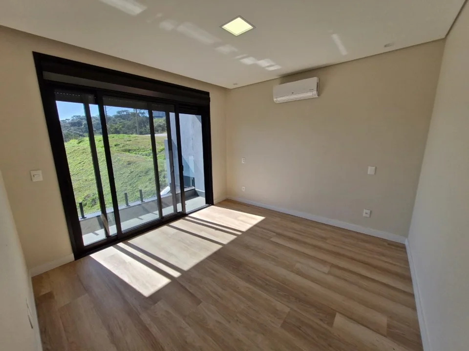 Imagem Casa de Condomínio com 3 Quartos à Venda, 340 m²em Loteamento Residencial e Comercial Horto Florestal - Jundiaí