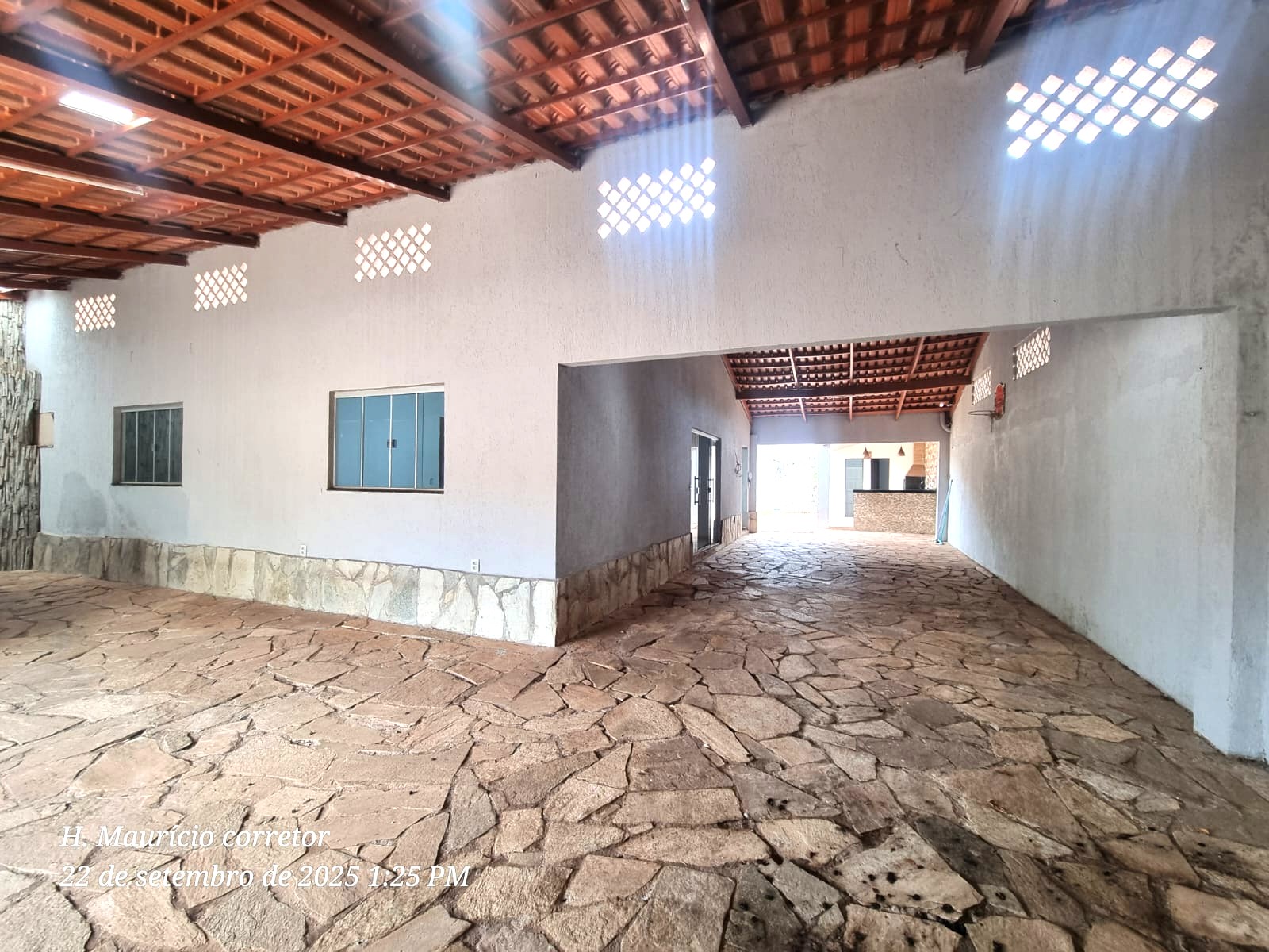 Imagem Casa com 3 Quartos à Venda, 179 m² em Residencial Campus - Goiânia Imagem Casa com 3 Quartos à Venda, 179 m² em Residencial Campus - Goiânia