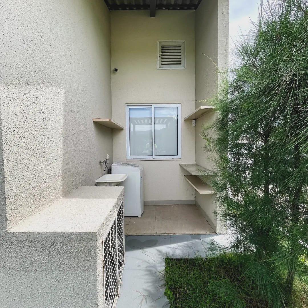 Imagem Casa com 2 Quartos à Venda, 43 m²em Senador Carlos Jereissati - Pacatuba