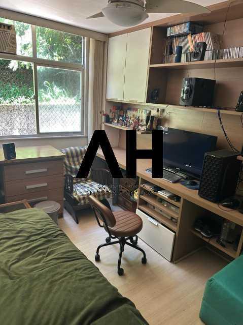Imagem Apartamento com 3 Quartos à Venda, 85 m²em Santa Rosa - Niterói Imagem Apartamento com 3 Quartos à Venda, 85 m²em Santa Rosa - Niterói