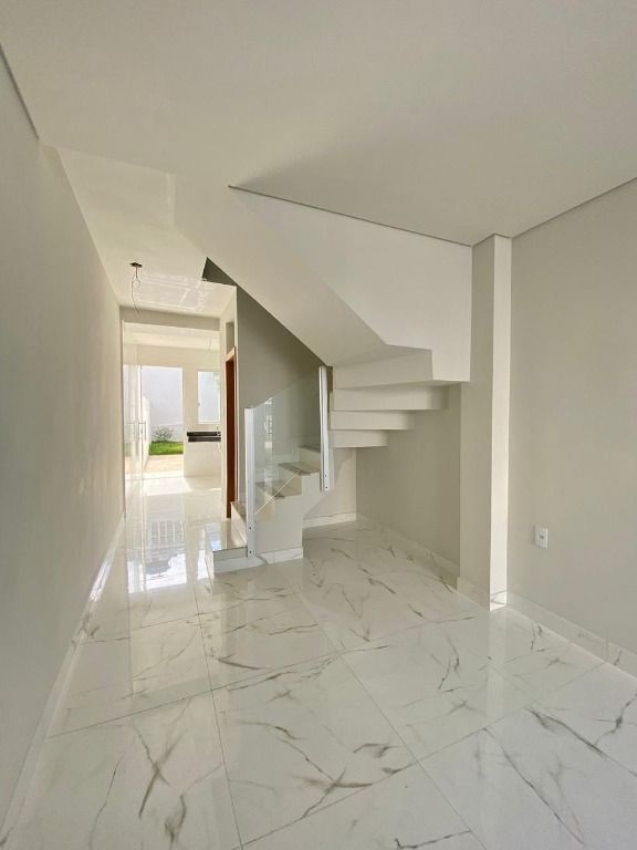 Imagem Casa com 2 Quartos à Venda, 71 m² em Piratininga (Venda Nova) - Belo Horizonte Imagem Casa com 2 Quartos à Venda, 71 m² em Piratininga (Venda Nova) - Belo Horizonte