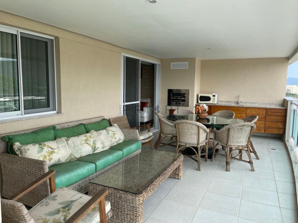 Imagem Apartamento com 3 Quartos à Venda, 127 m²em Barra da Tijuca - Rio de Janeiro
