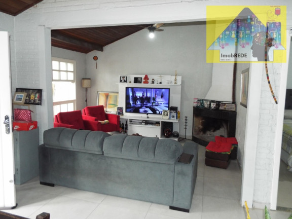 Imagem Casa com 2 Quartos à Venda, 120 m² em Laranjal - Pelotas