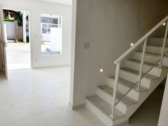 Imagem Casa com 2 Quartos à Venda, 120 m² em Guaratiba - Rio de Janeiro