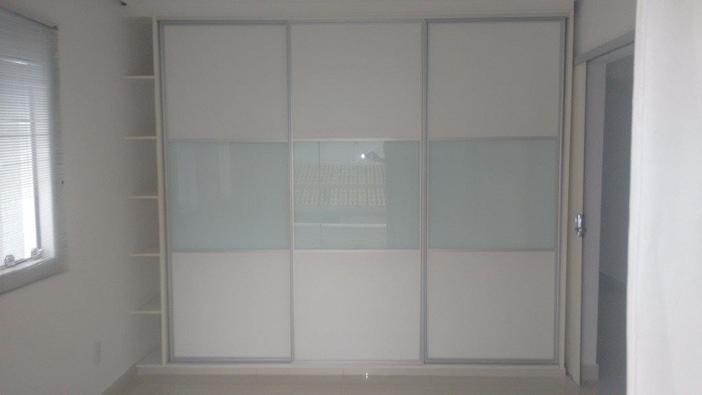 Imagem Sobrado com 3 Quartos à Venda, 252 m² em Setor Jaó - Goiânia Imagem Sobrado com 3 Quartos à Venda, 252 m² em Setor Jaó - Goiânia