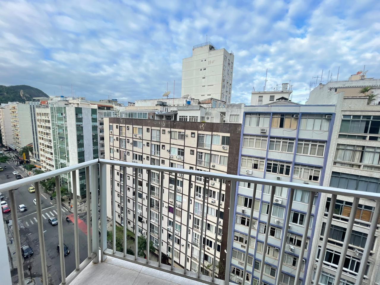 Imagem Apartamento com 3 Quartos à Venda, 100 m²em Copacabana - Rio de Janeiro