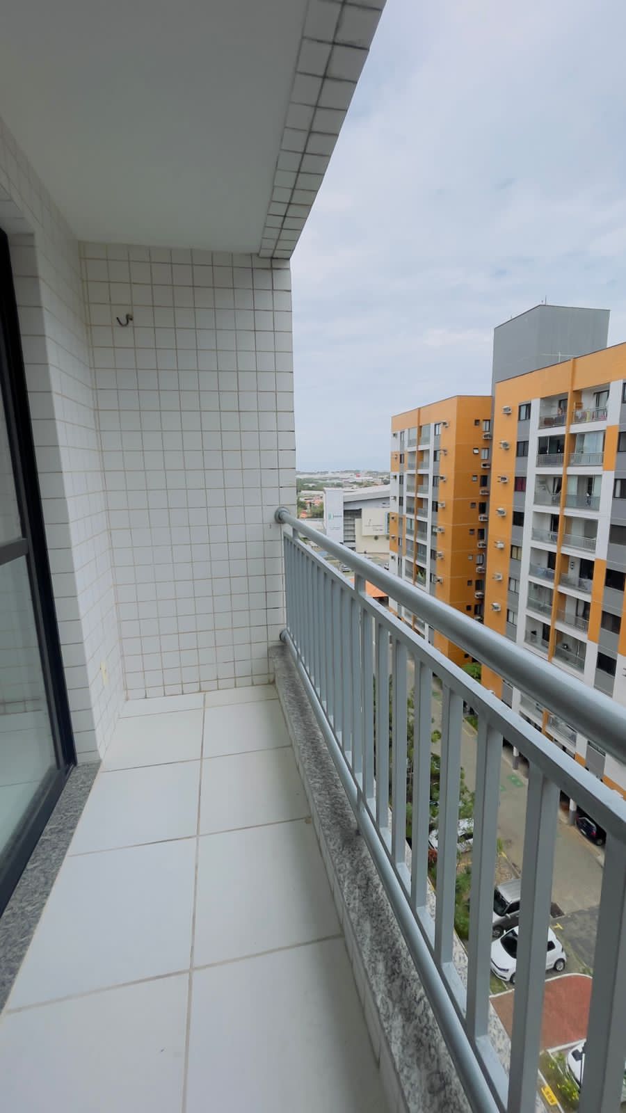 Imagem Apartamento com 2 Quartos à Venda, 61 m²em Calhau - São Luís