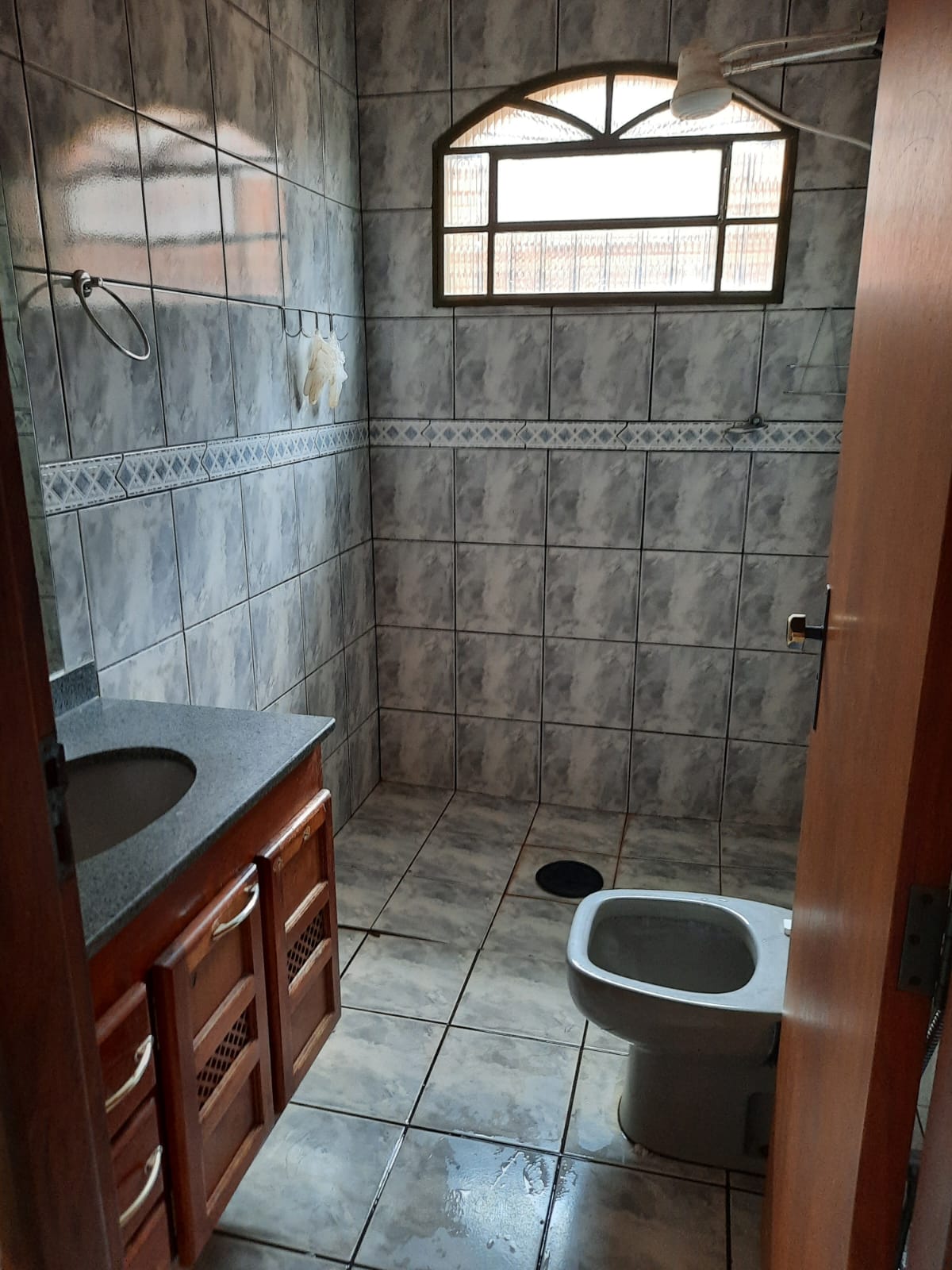 Imagem Casa com 3 Quartos à Venda, 137 m²em Parque Industrial - Araçatuba Imagem Casa com 3 Quartos à Venda, 137 m²em Parque Industrial - Araçatuba